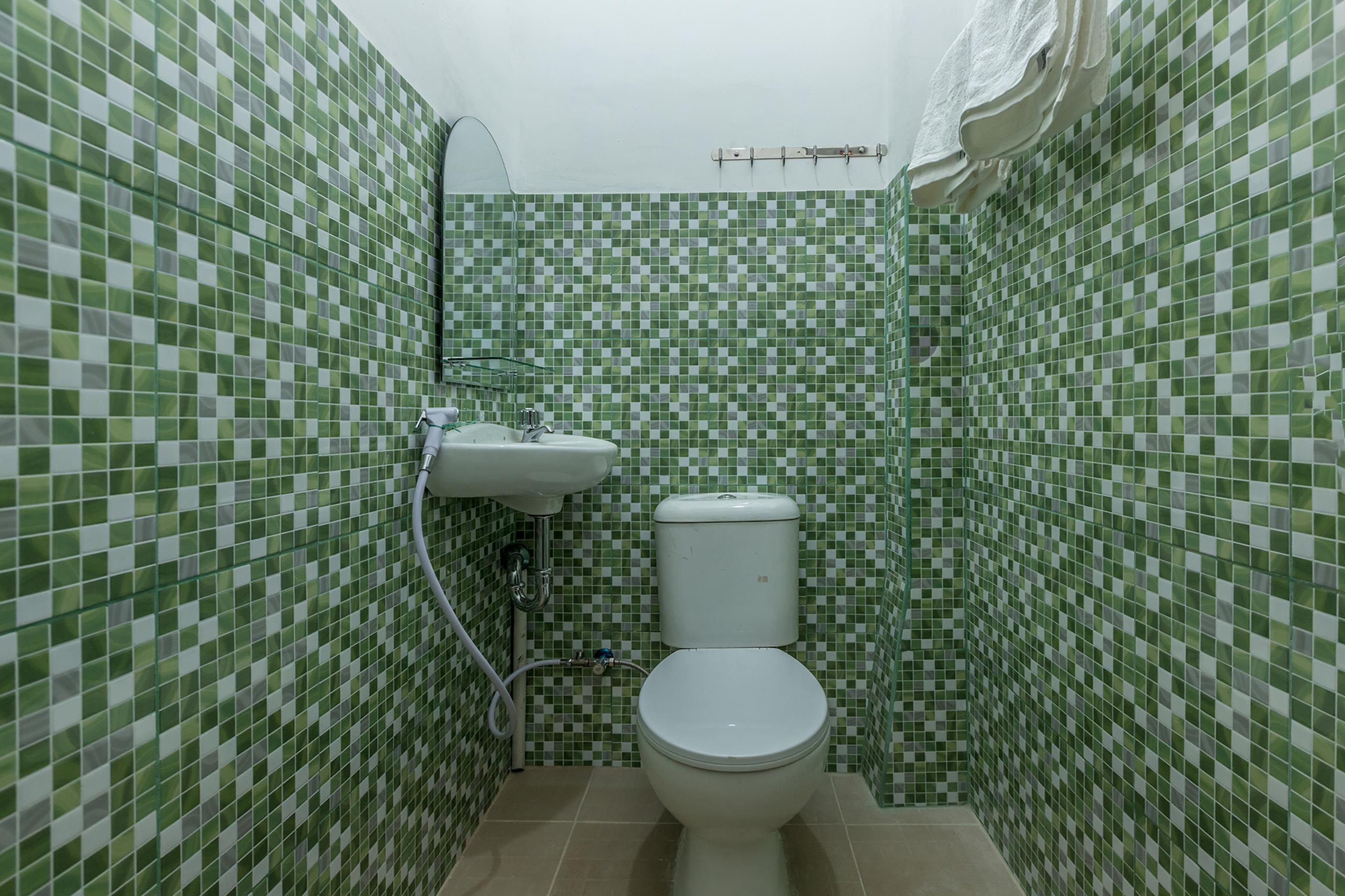 Super Oyo 1487 Residence Khoe Jakarta Luaran gambar