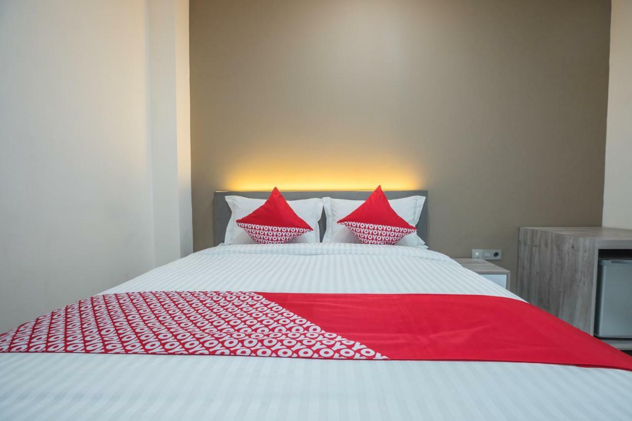 Super Oyo 1487 Residence Khoe Jakarta Luaran gambar