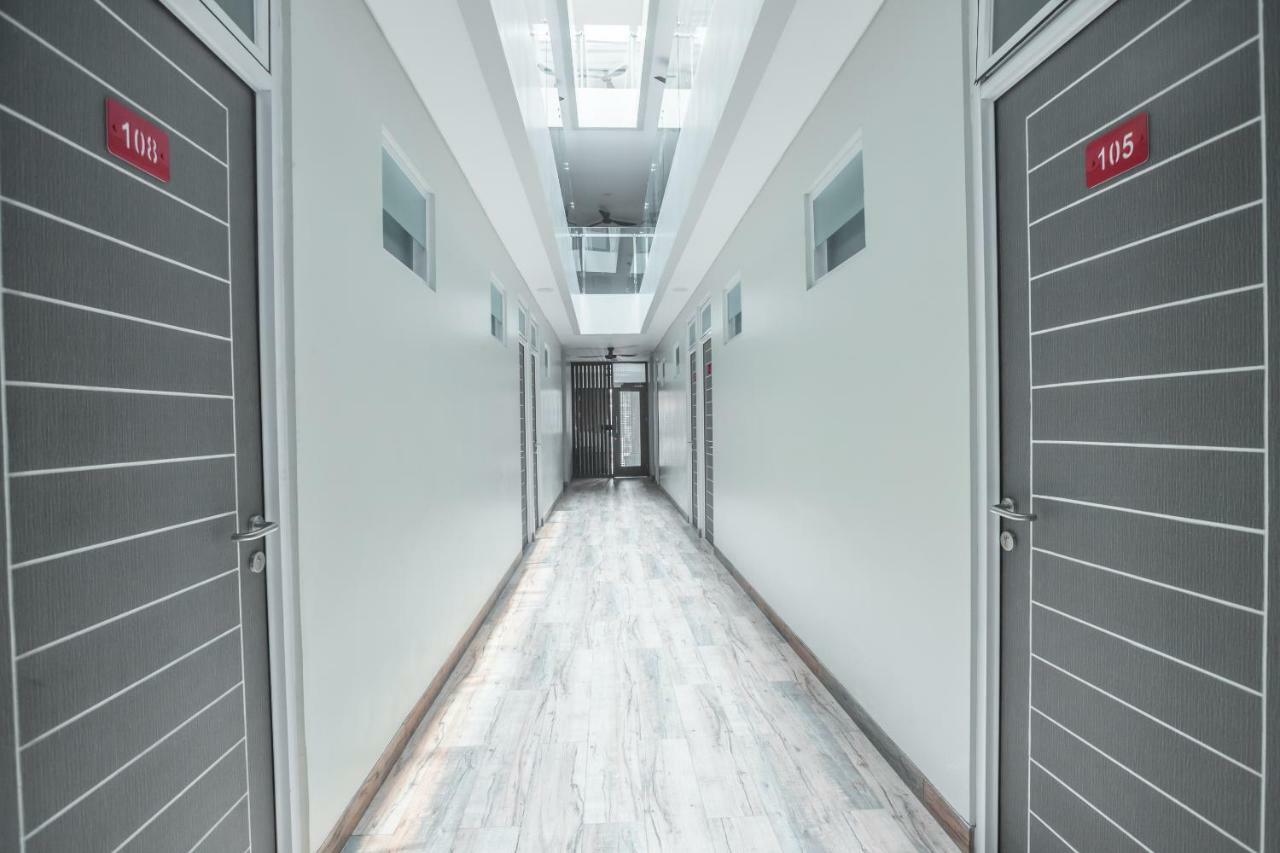 Super Oyo 1487 Residence Khoe Jakarta Luaran gambar