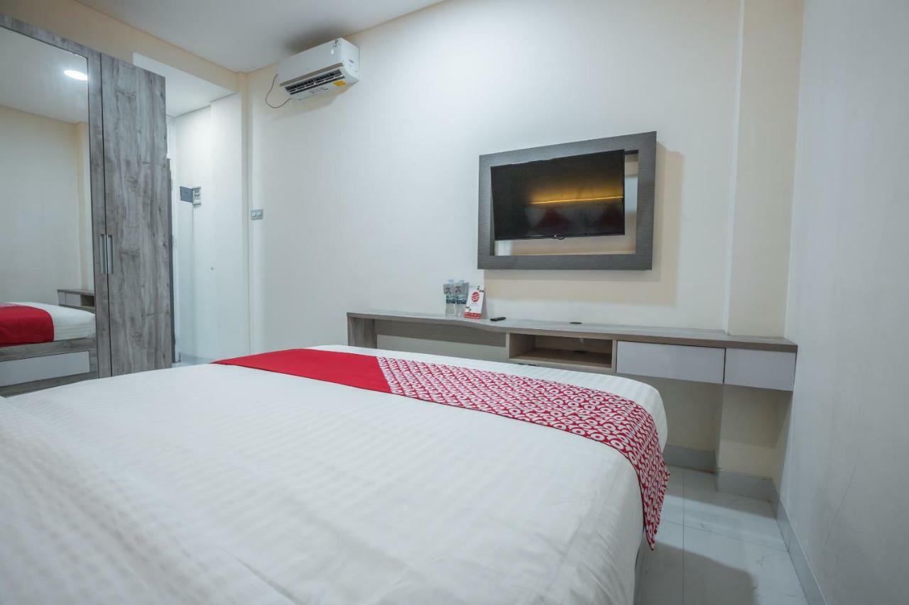 Super Oyo 1487 Residence Khoe Jakarta Luaran gambar